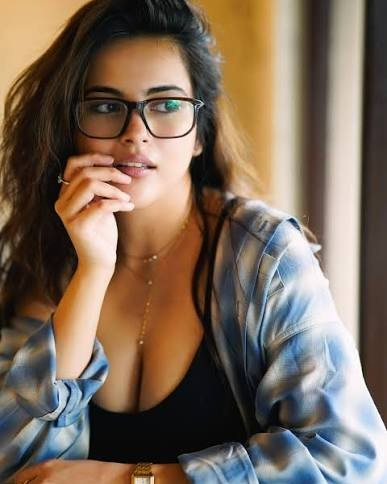 Call Girls in Surat